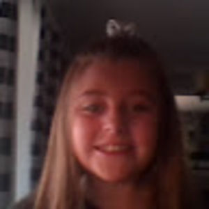 Meet your Posher, Maycee